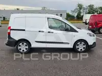 2023 Ford Tourneo