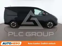 2023 Hyundai Staria
