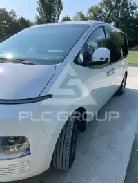 2023 Hyundai Staria