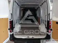 2024 Nissan Interstar