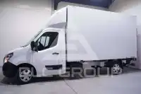 2024 Nissan Interstar