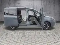 2025 Nissan TOWNSTAR