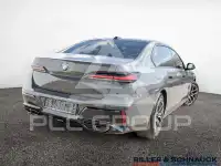 2024 BMW 740