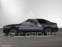 2024 BMW 750