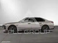 2024 BMW 750