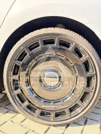 2024 BMW 750