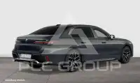 2024 BMW 750