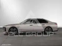 2024 BMW 760