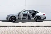2024 BMW I5