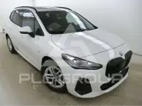 2024 BMW 220