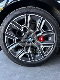 2024 BMW 530