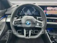 2024 BMW 530