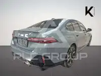 2024 BMW 530