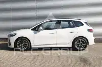 2024 BMW 218