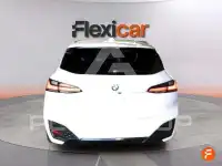2024 BMW 218