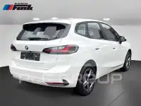 2024 BMW 218