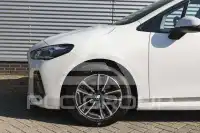 2024 BMW 218
