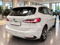 2024 BMW 218