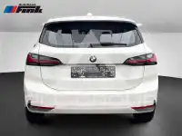 2024 BMW 218