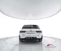 2024 BMW 320