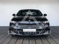 2024 BMW 550
