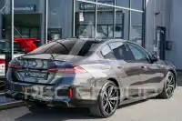 2024 BMW 550