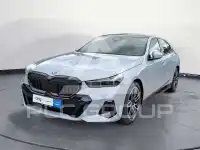 2024 BMW 550