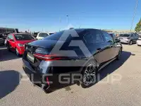 2024 BMW 550