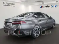 2024 BMW 550