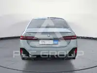 2024 BMW 550