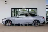 2024 BMW 550