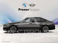 2024 BMW 550
