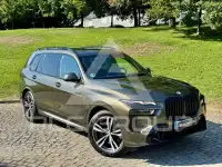 2024 BMW X7