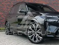 2024 BMW X7