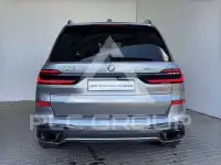 2024 BMW X7