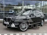 2024 BMW X7