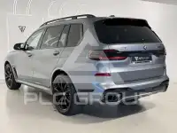 2024 BMW X7