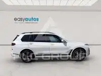2024 BMW X7