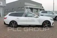 2024 BMW 520