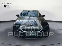 2024 BMW 520