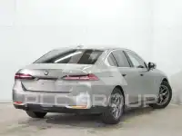 2024 BMW 520
