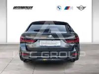 2024 BMW 520