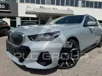 2024 BMW 520