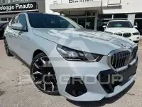 2024 BMW 520