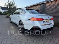 2024 BMW 520