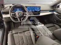2024 BMW 520