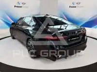 2024 BMW 520