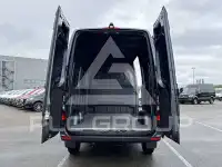 2024 Mercedes Benz Sprinter