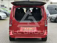 2024 Mercedes Benz V 220