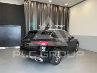 2025 Mercedes Benz GLC 220